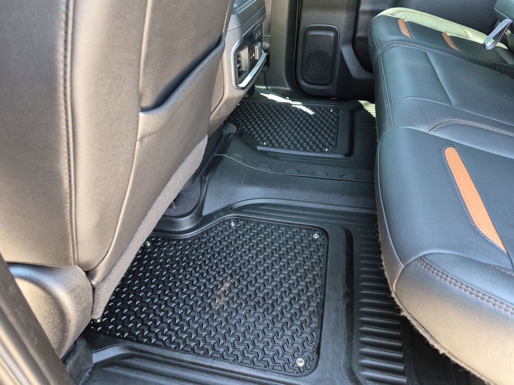 Used 2021 GMC Sierra 1500 AT4 w/ AT4 Value Package AWD/4WD image 34