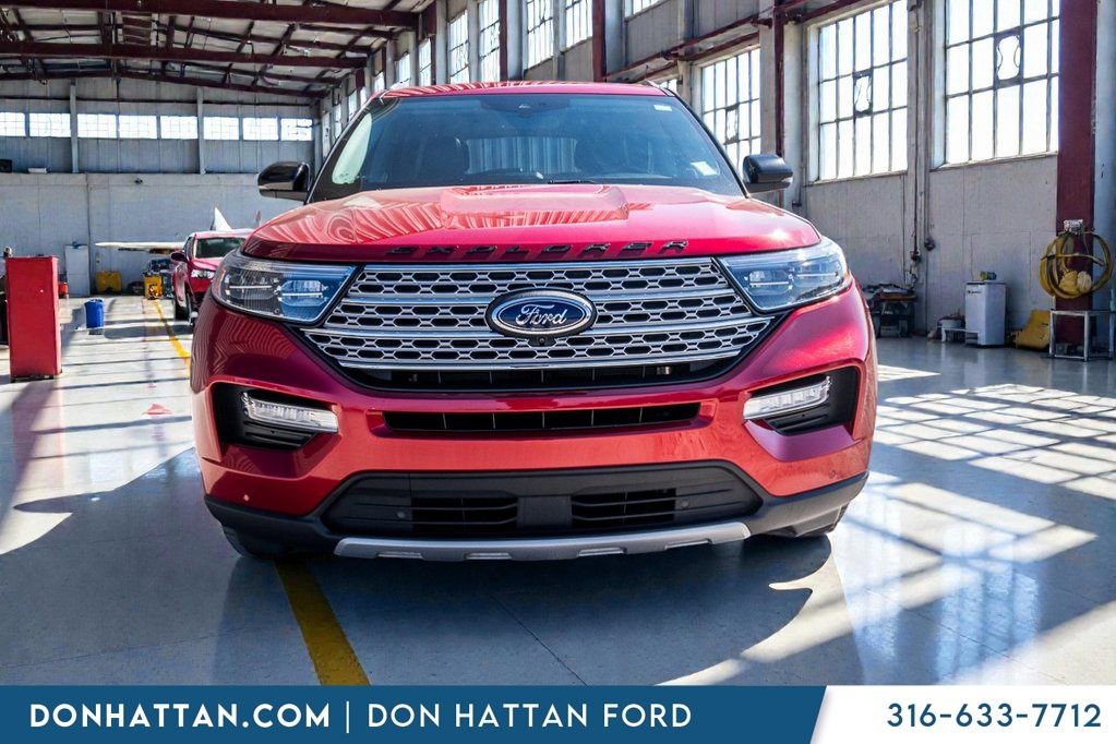 Used 2022 Ford Explorer Limited w/ Equipment Group 301A image 33