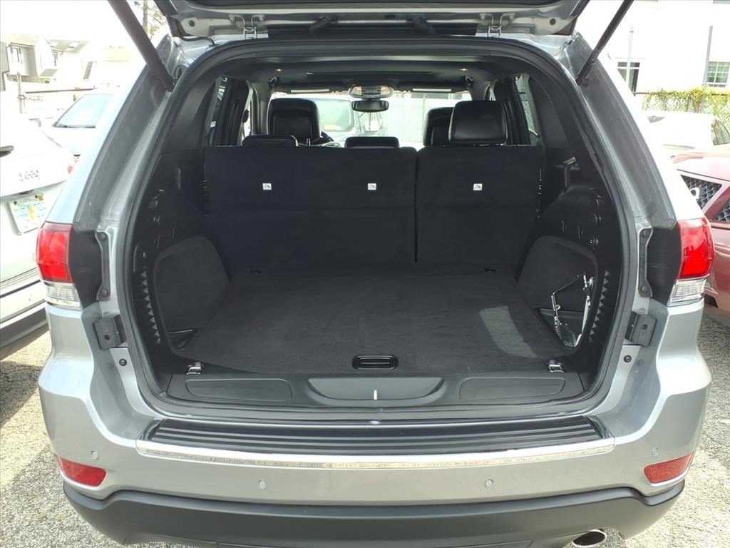 Used 2020 Jeep Grand Cherokee Limited image 10