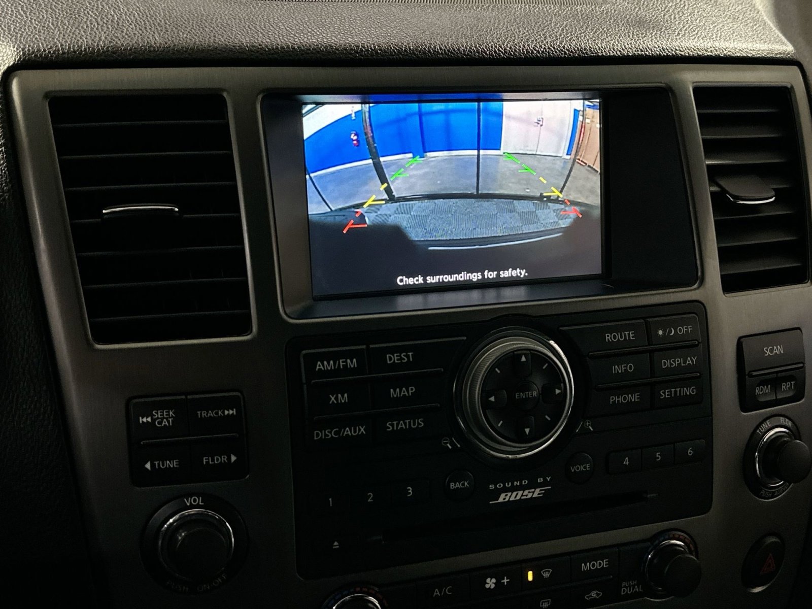 Used 2015 Nissan Armada Platinum image 25