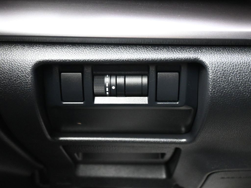 Used 2024 Subaru Impreza 2.0i Sport image 19