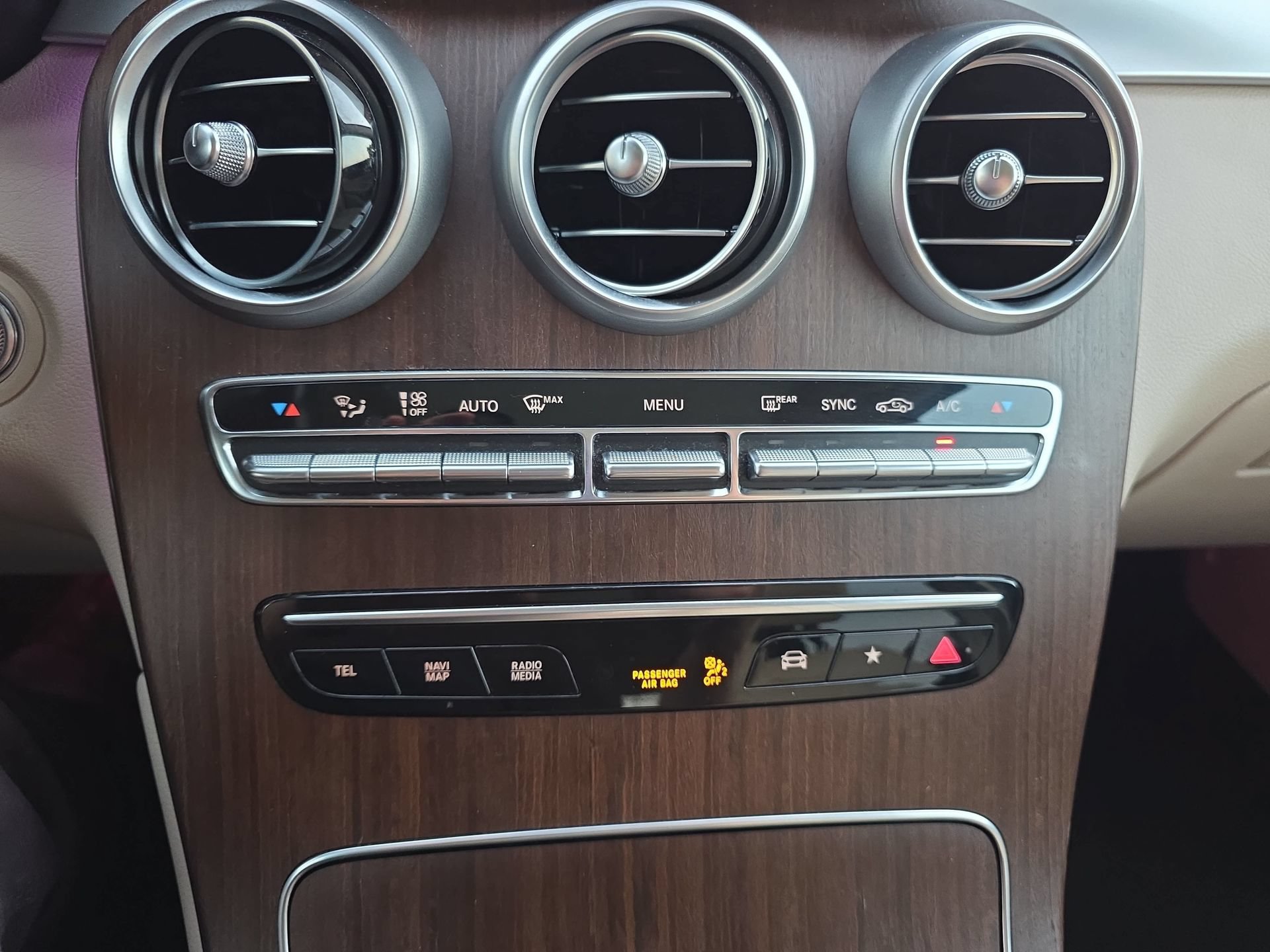 Certified 2022 Mercedes-Benz GLC 300 4MATIC image 24