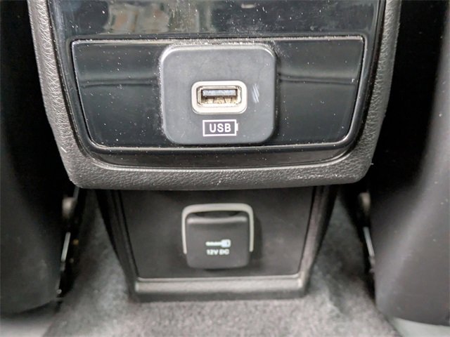 Used 2022 Jeep Compass Limited image 15