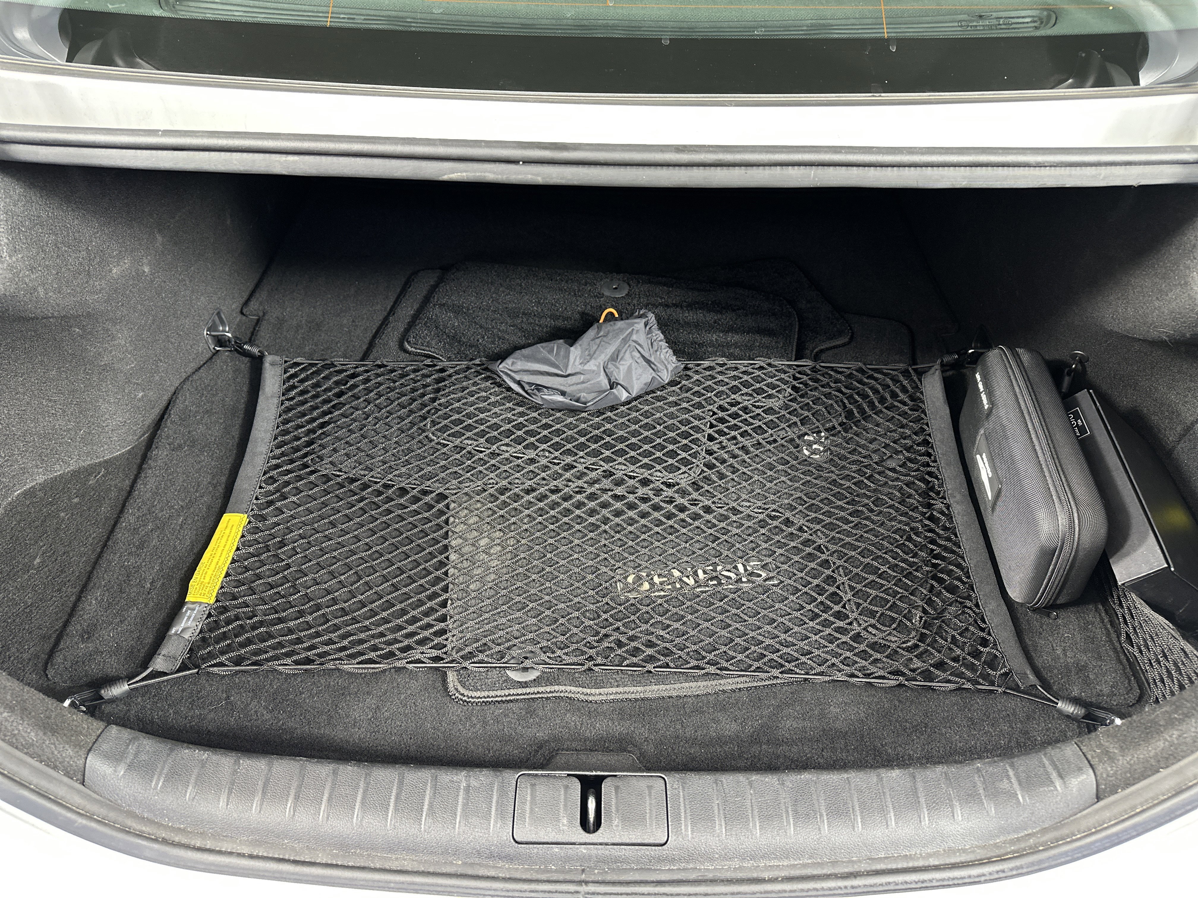 Used 2022 Genesis G70 2.0T w/ Prestige Package image 14