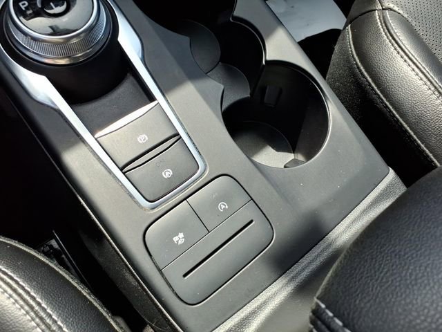 Certified 2022 Ford Escape SEL image 34