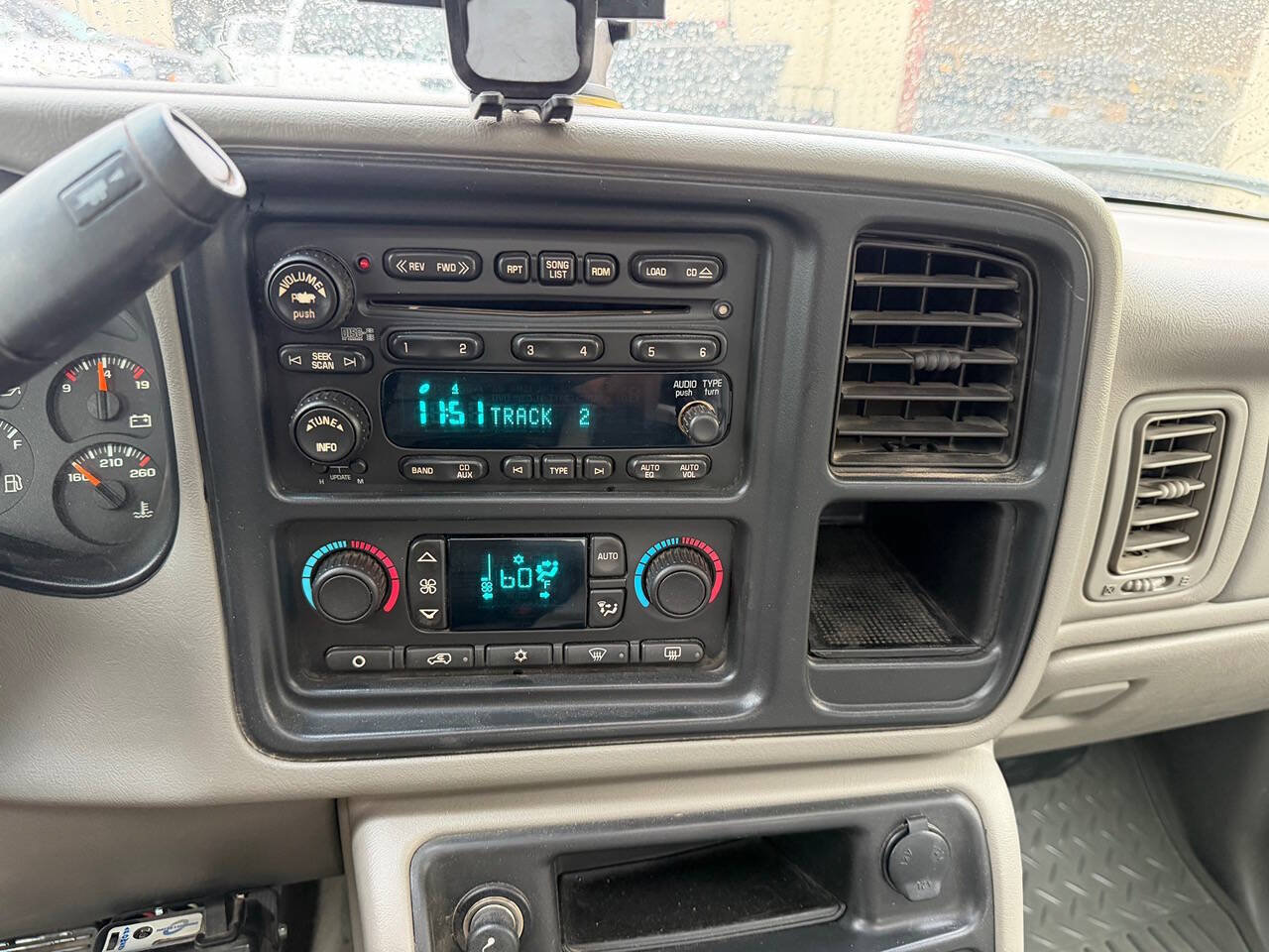 Used 2006 GMC Sierra 2500 SLT w/ Heavy-Duty Power Package AWD/4WD image 8
