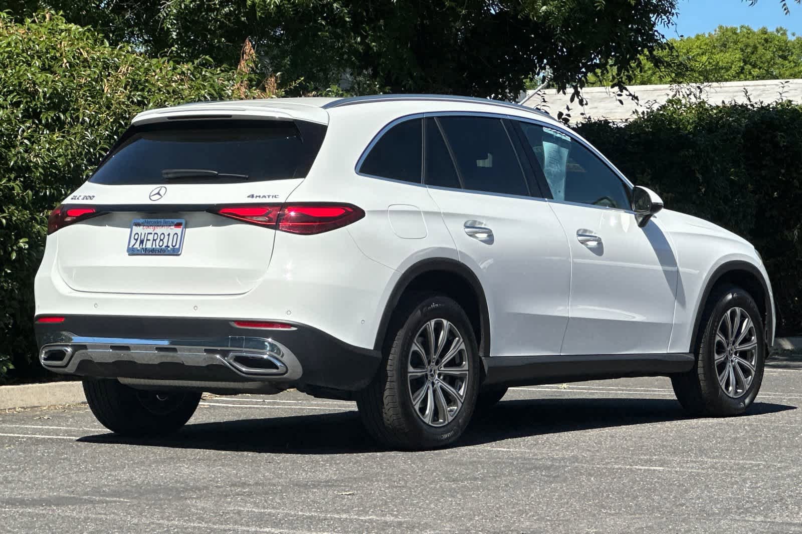 Certified 2026 Mercedes-Benz GLC 300 4MATIC image 3