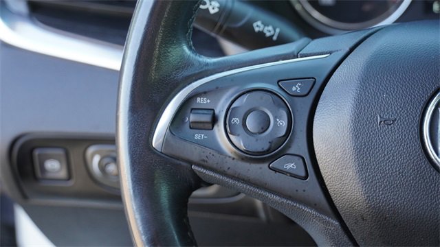 Used 2019 Buick Enclave Essence w/ LPO, Sport Appearance Package image 31