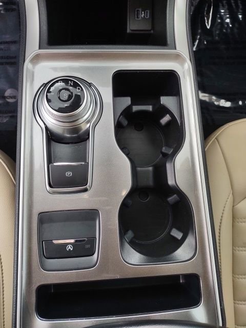 Used 2024 Ford Edge SEL w/ Convenience Package image 14