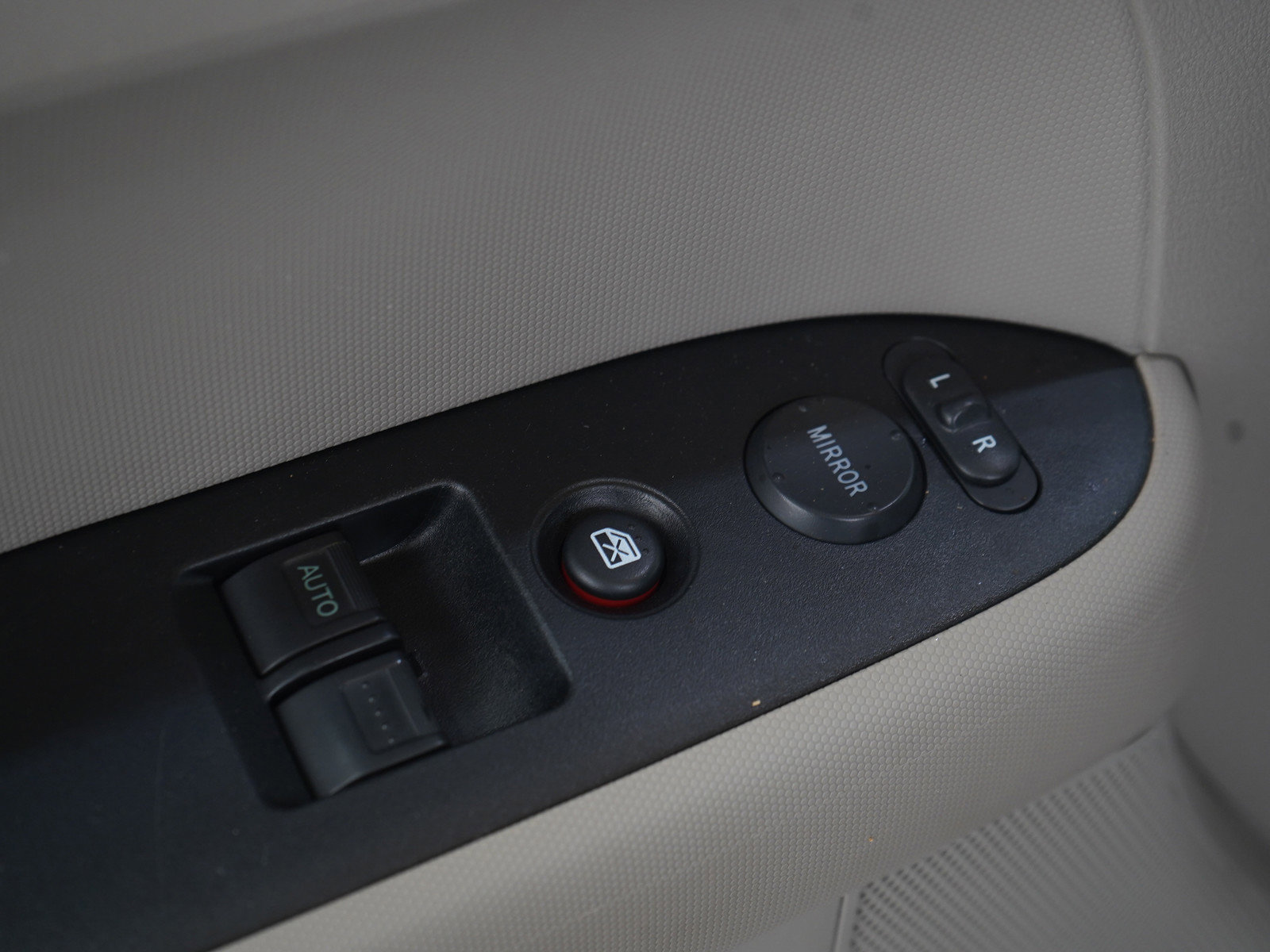 Used 2011 Honda Element EX image 16