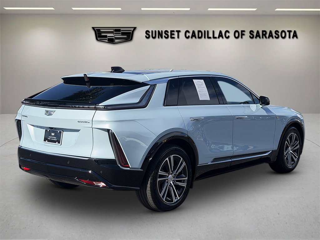 Certified 2024 Cadillac Lyriq Luxury w/ LPO, Floor Liner Package AWD/4WD image 7