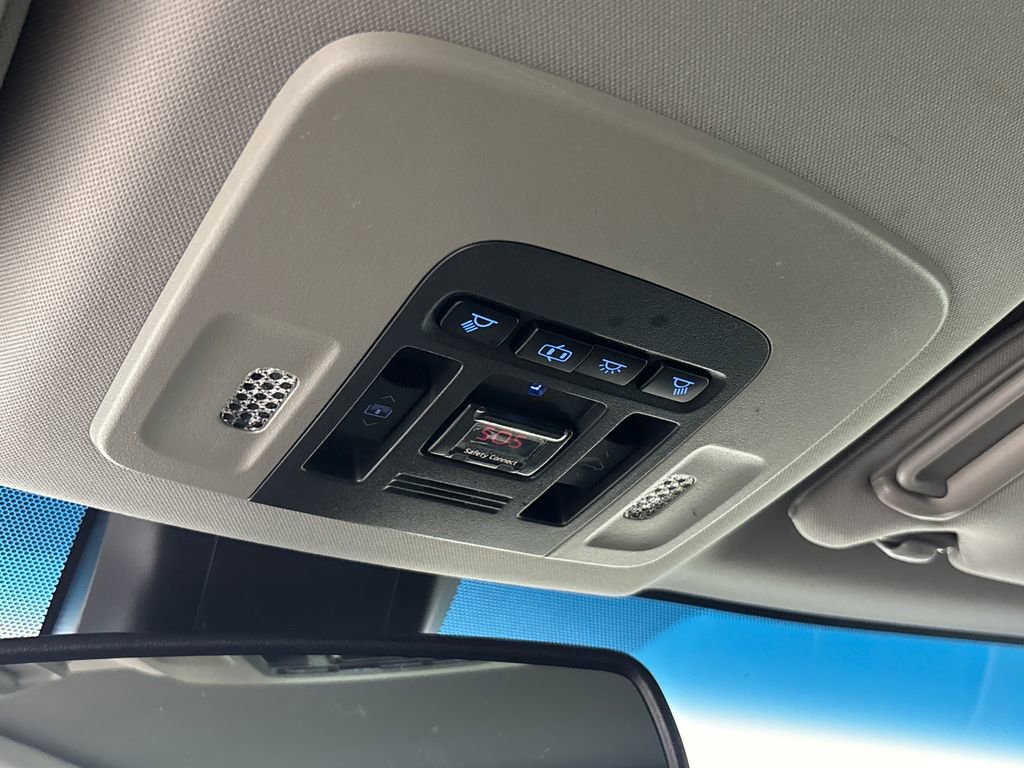 Used 2019 Toyota Camry XLE w/ Driver Assist Package FWD image 31