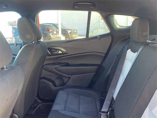 Used 2024 Chevrolet Trax RS w/ Driver Confidence Package image 16