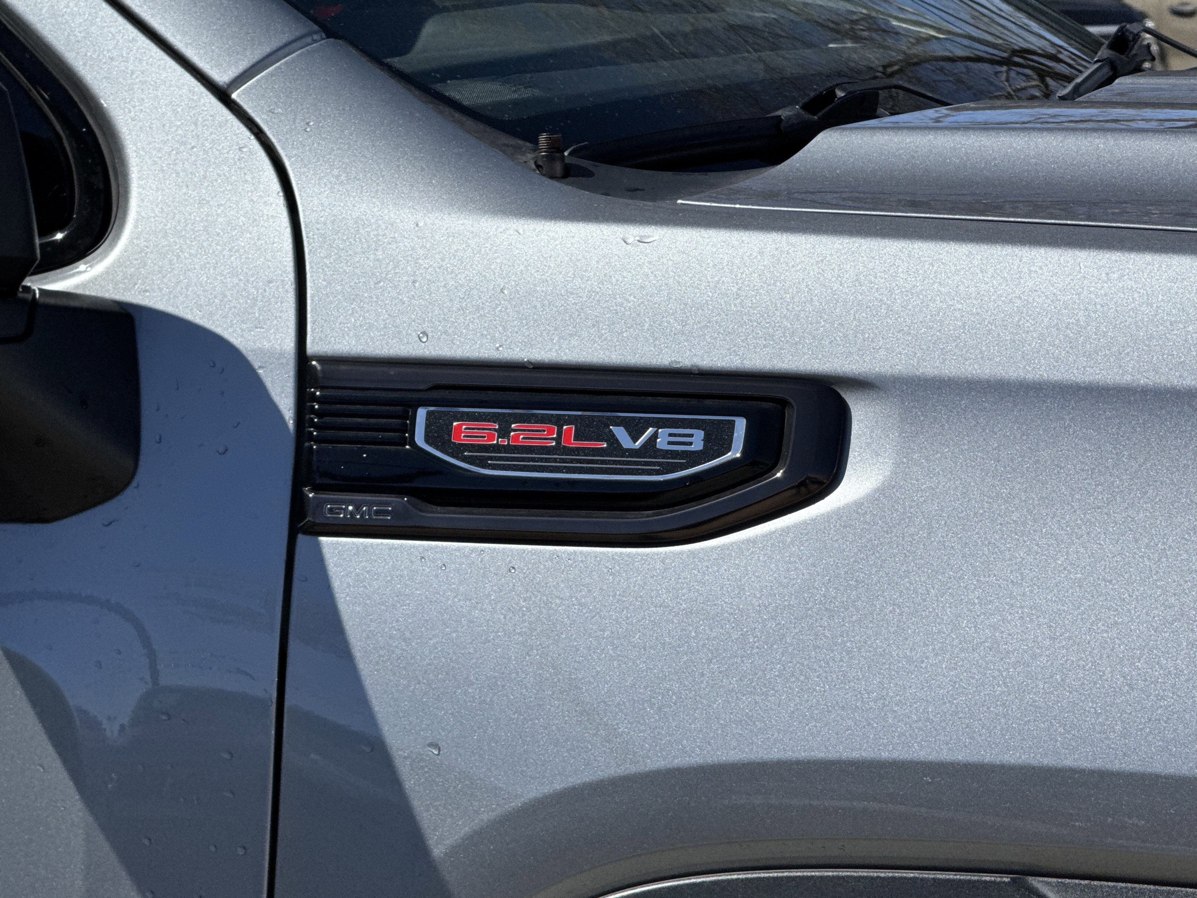 Used 2024 GMC Sierra 1500 AT4X image 4