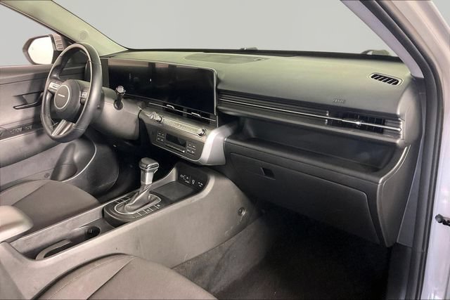 Used 2025 Hyundai Kona SEL AWD/4WD image 23