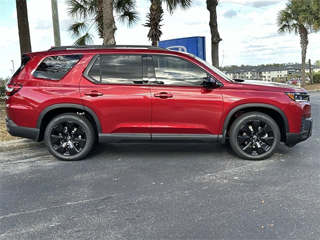 New 2026 Honda Pilot Black Edition image 2