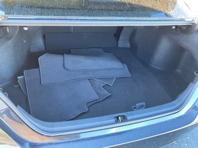 Used 2018 Toyota Camry XSE image 19