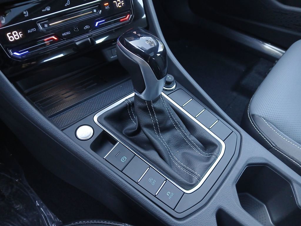 New 2026 Volkswagen Jetta SEL image 24