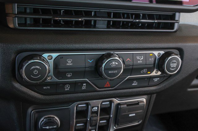 New 2026 Jeep Wrangler Unlimited Sport AWD/4WD image 17