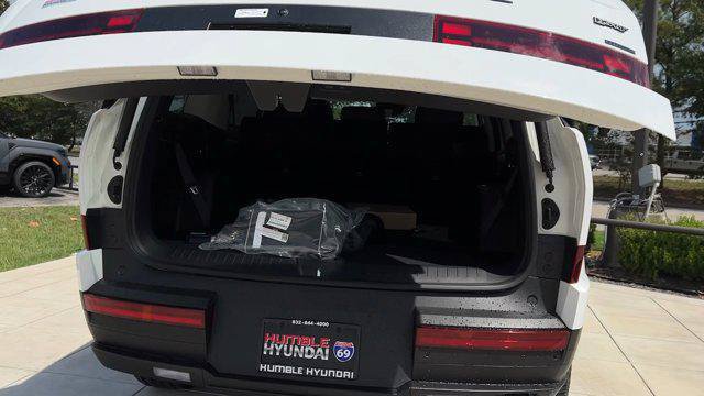 New 2025 Hyundai Santa Fe XRT AWD/4WD image 16