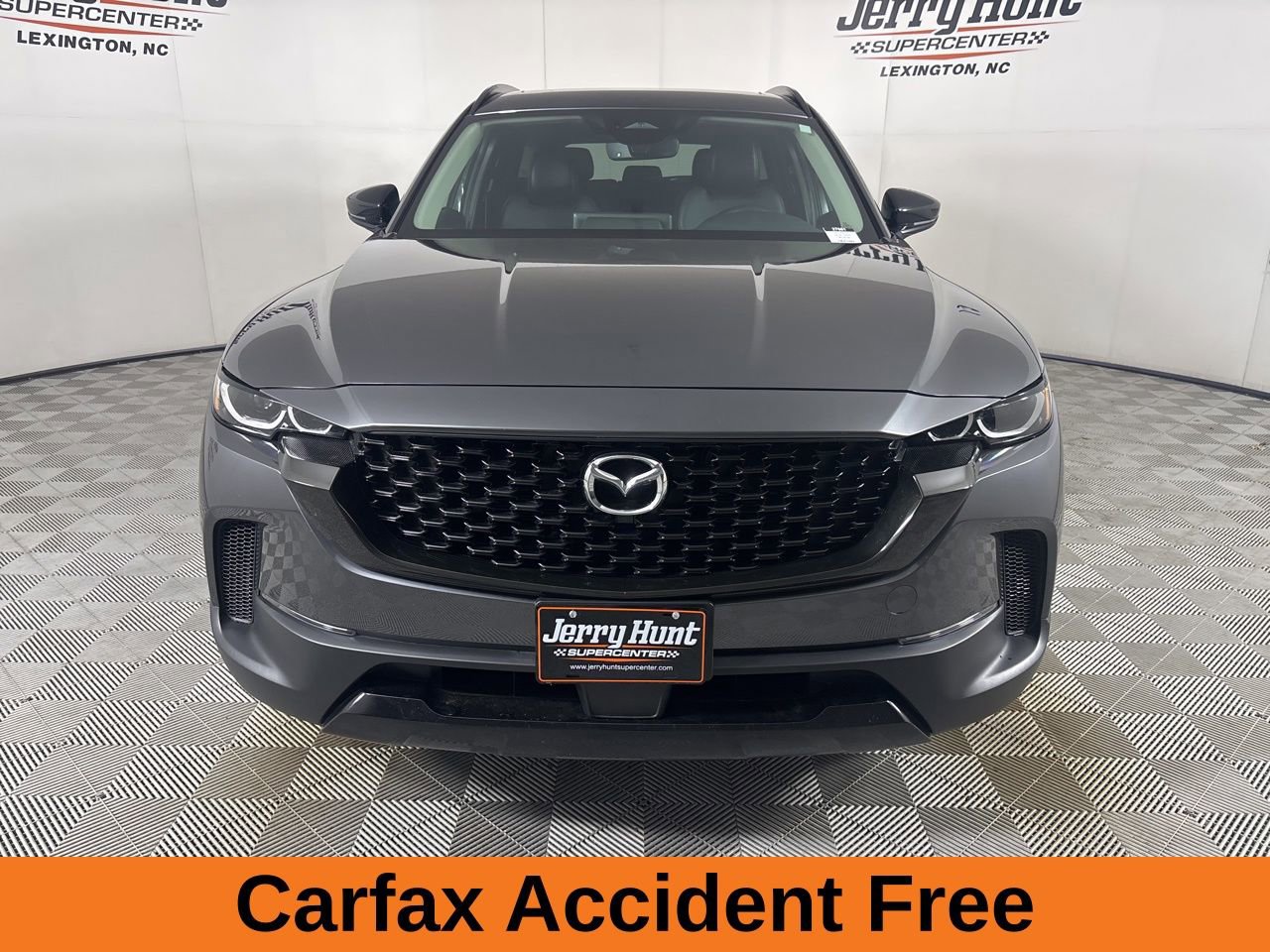 Used 2025 MAZDA CX-50 AWD 2.5 Hybrid w/ Premium Pkg image 3