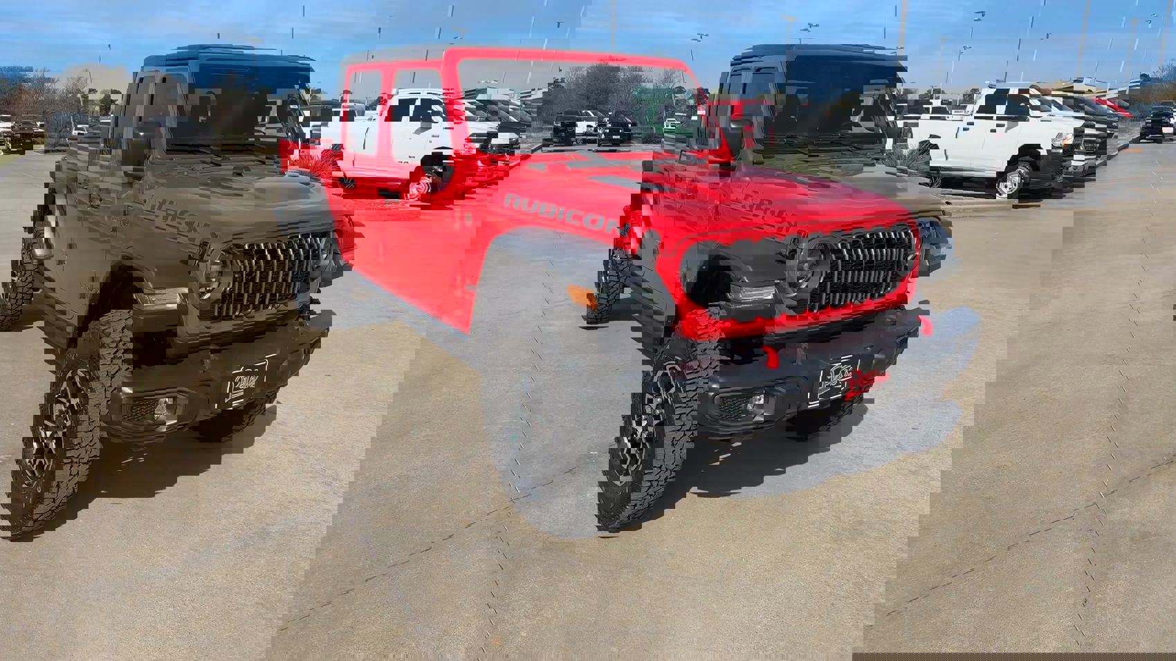 Used 2024 Jeep Gladiator Rubicon w/ Safety Group image 2