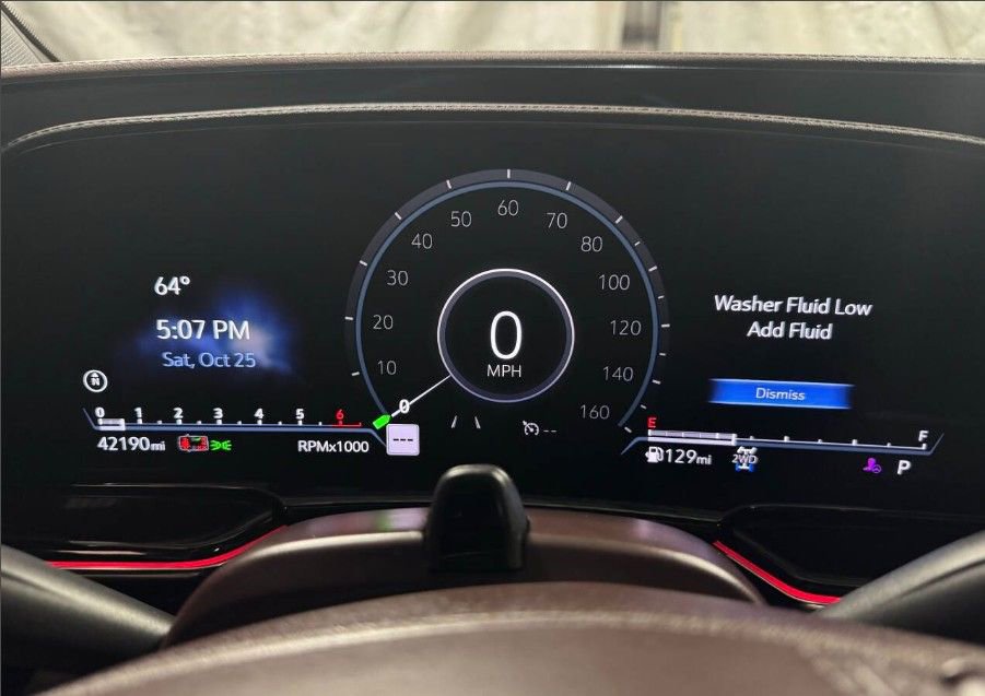 Used 2024 Cadillac Escalade ESV Premium Luxury Platinum image 6