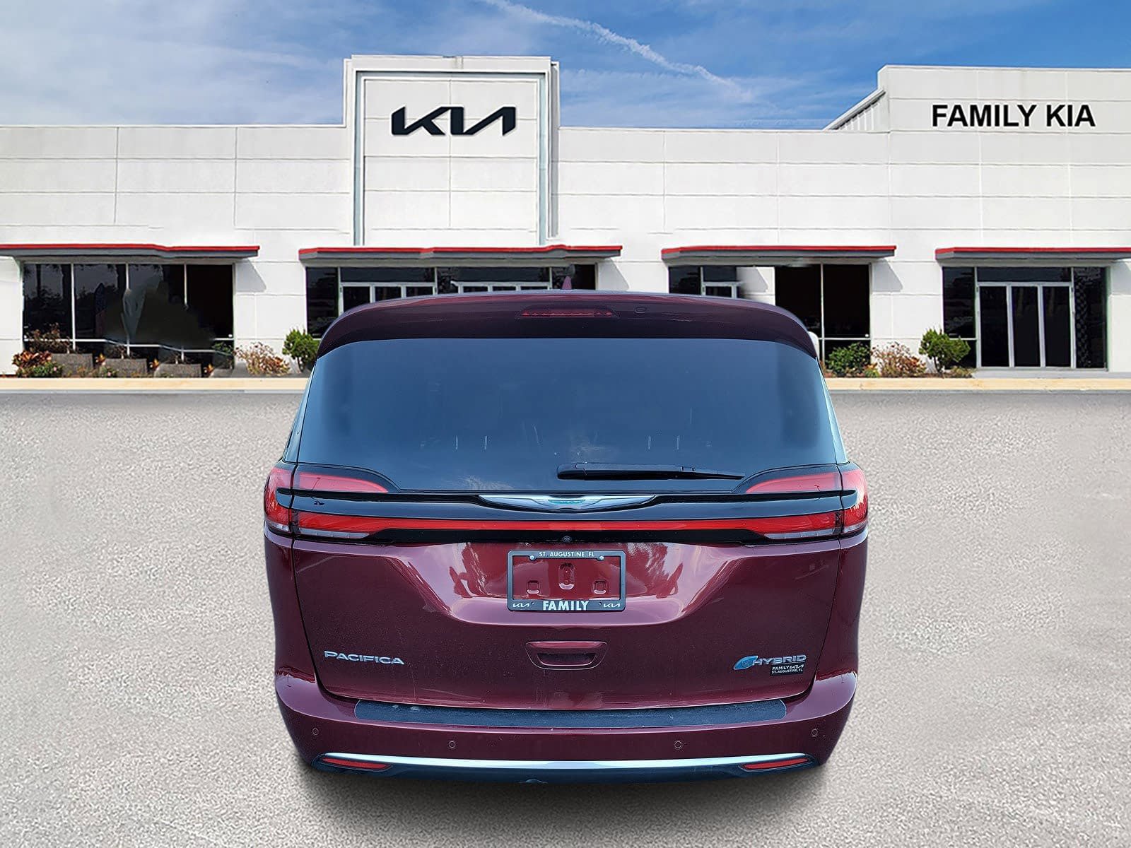 Used 2021 Chrysler Pacifica Pinnacle FWD image 5