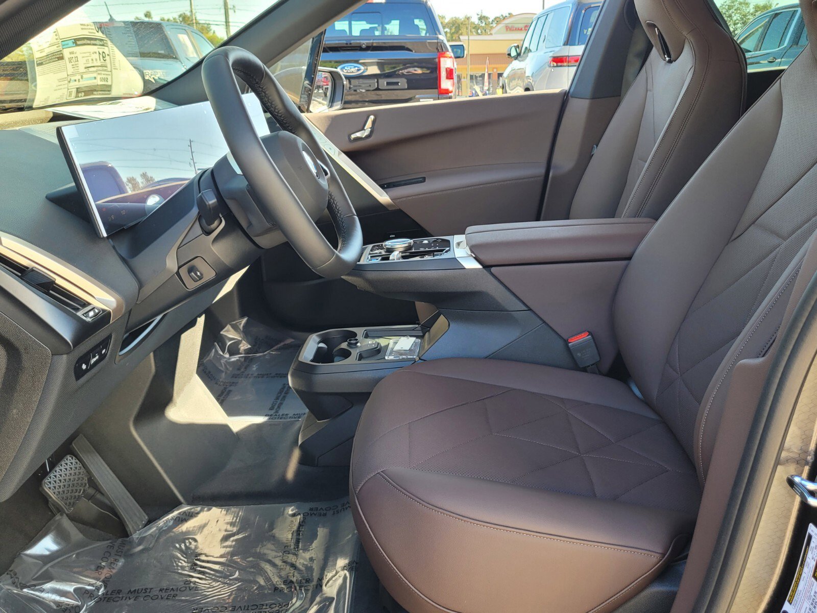 New 2026 BMW iX xDrive60 w/ Premium Package image 10