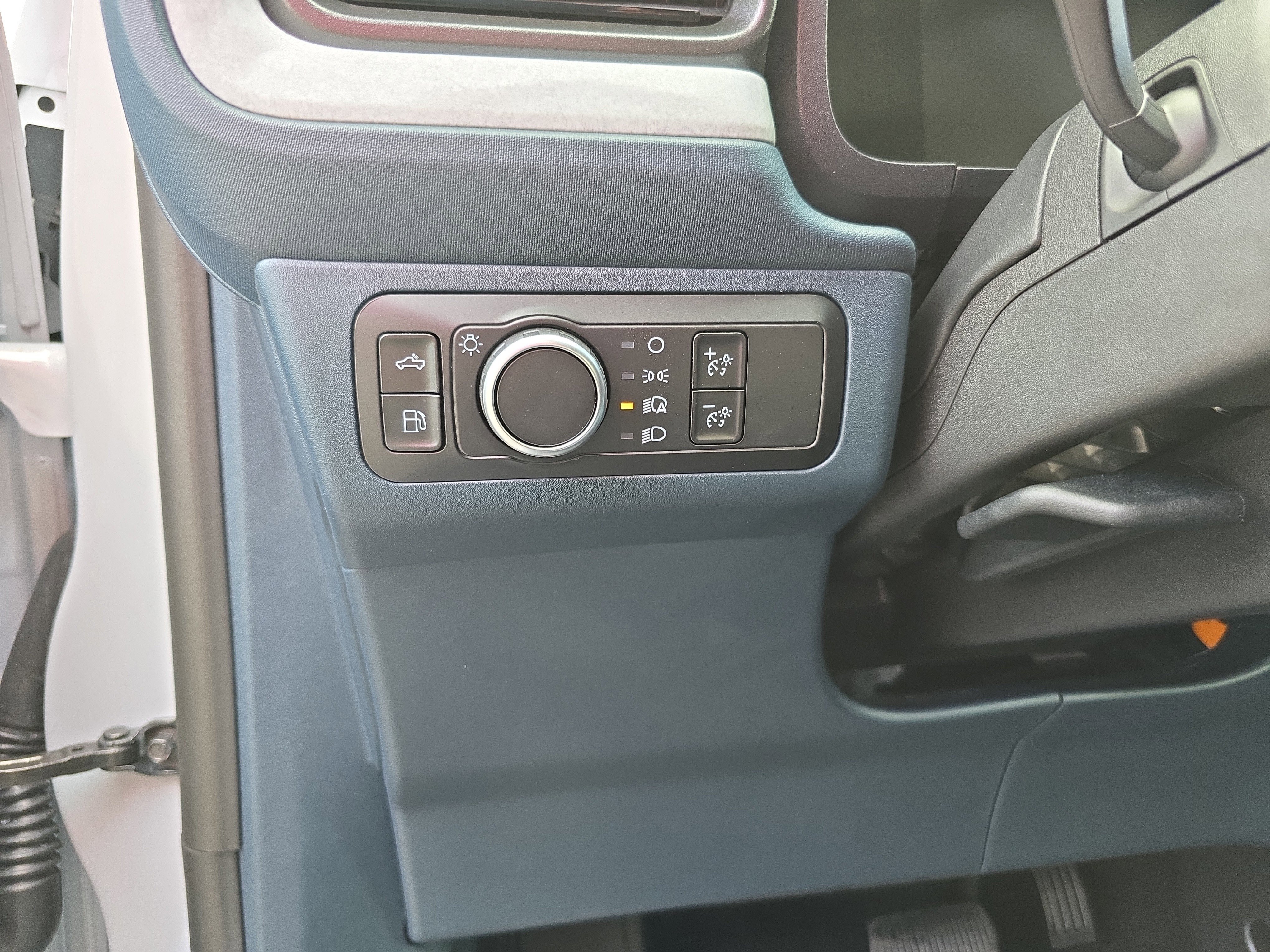 New 2025 Ford Maverick XLT w/ XLT Luxury Package image 20