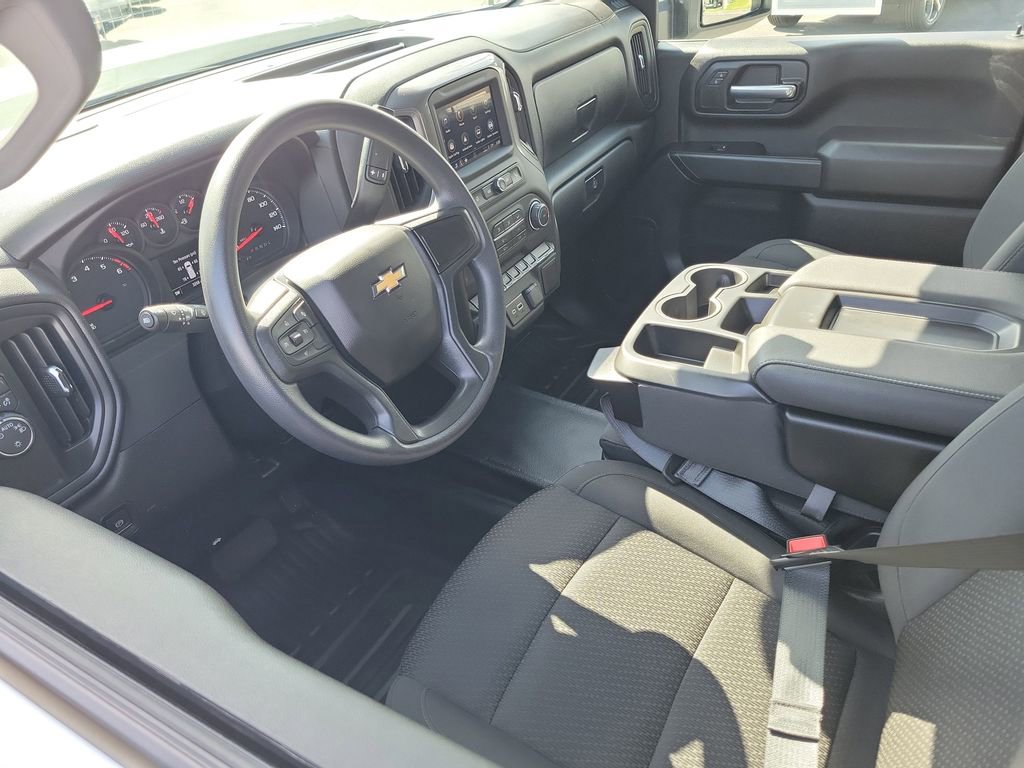 Used 2026 Chevrolet Silverado 2500 W/T w/ WT Convenience Package RWD image 3
