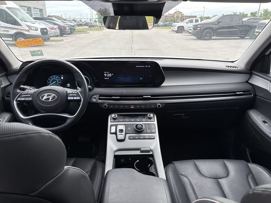 Used 2024 Hyundai Palisade SEL w/ Premium Package FWD image 11