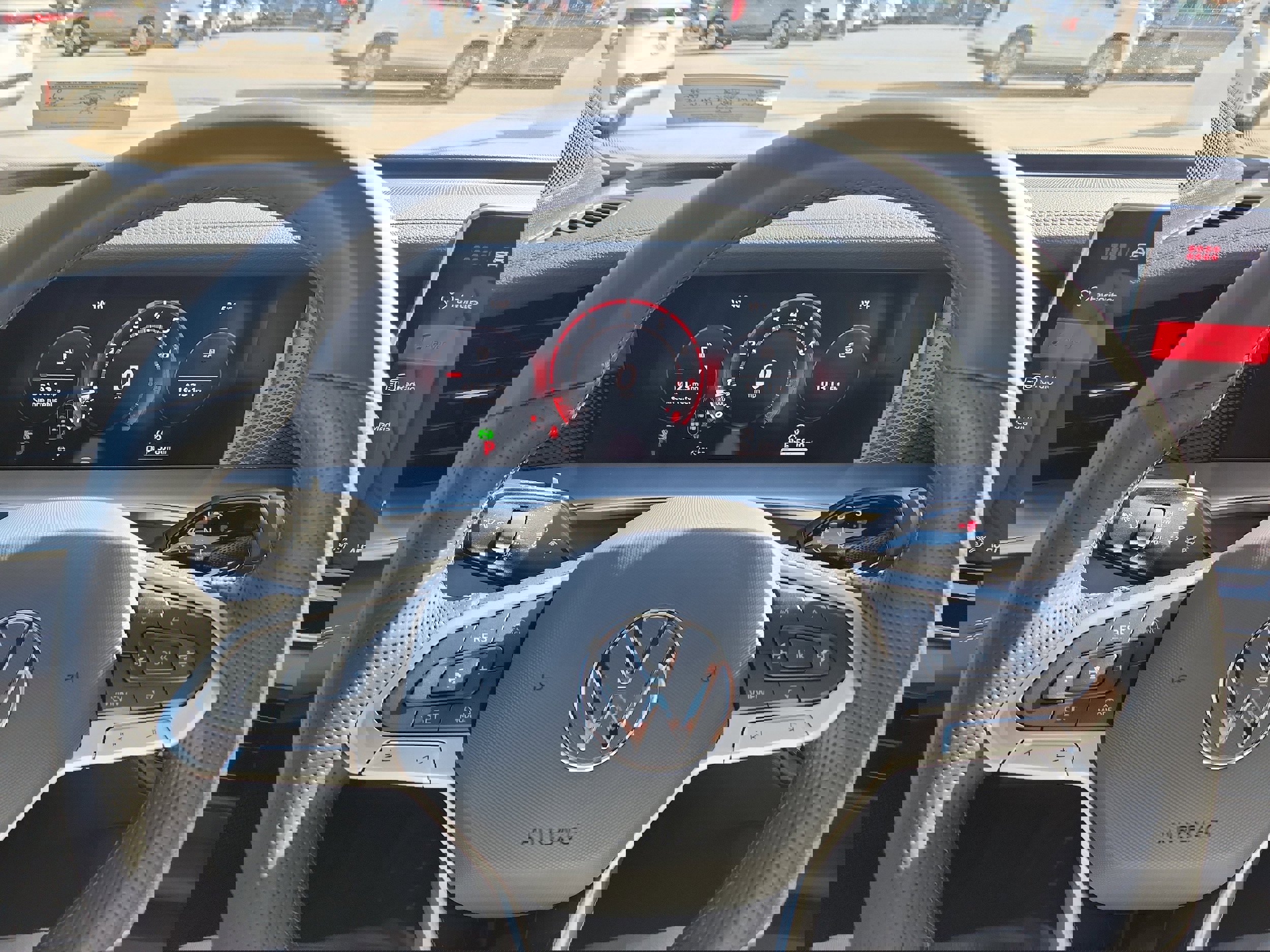 New 2026 Volkswagen Tiguan SE R-Line image 16