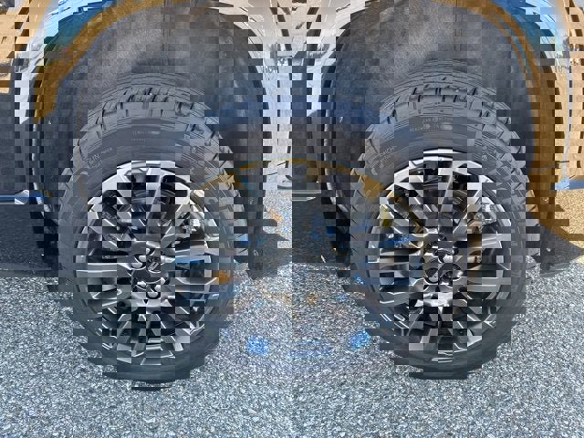 Certified 2023 GMC Acadia Denali w/ Black Diamond Edition image 18