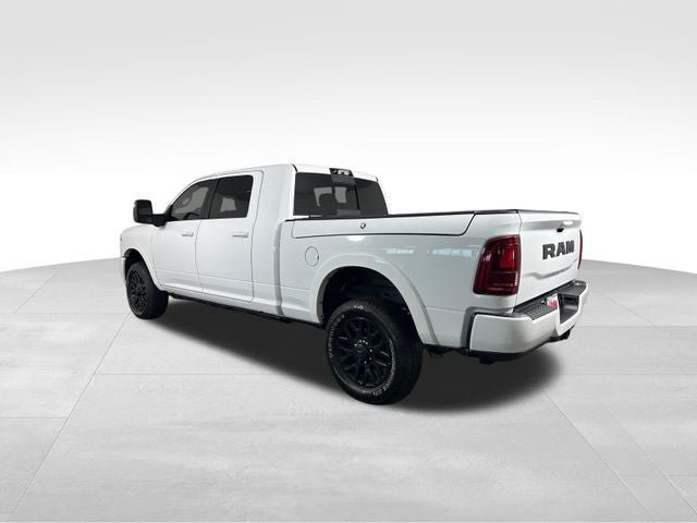 Used 2025 RAM 2500 Limited AWD/4WD image 3