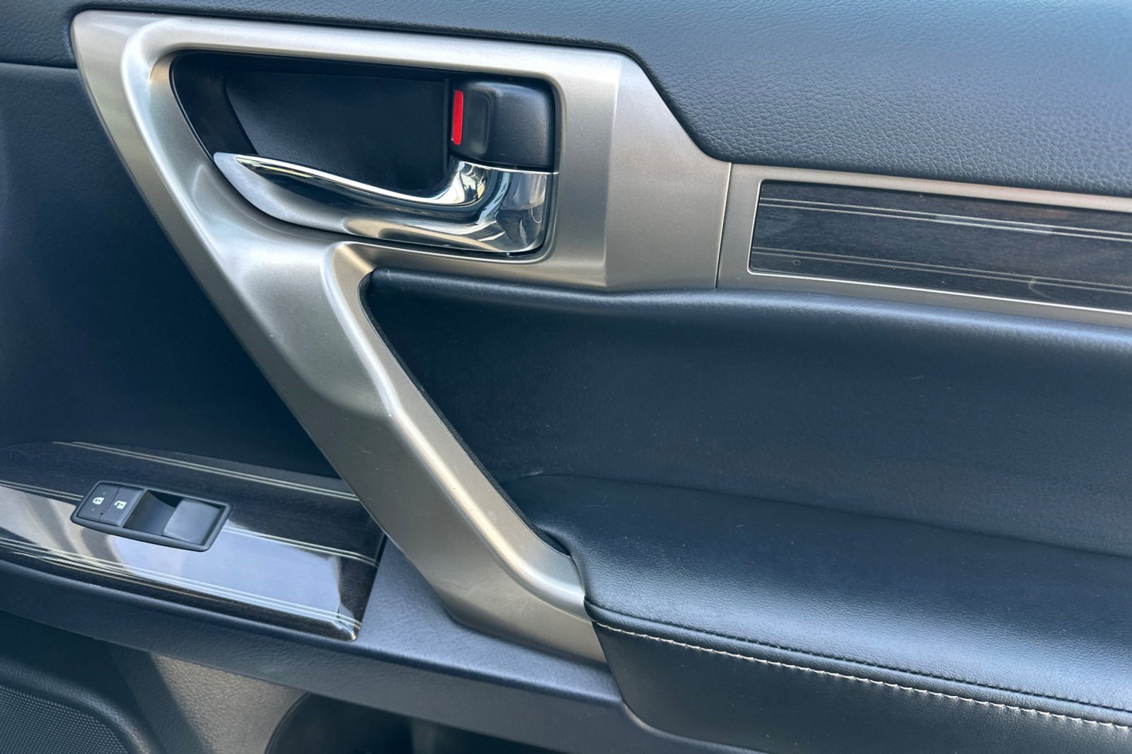 Certified 2021 Lexus GX 460 Premium w/ Premium Package image 22