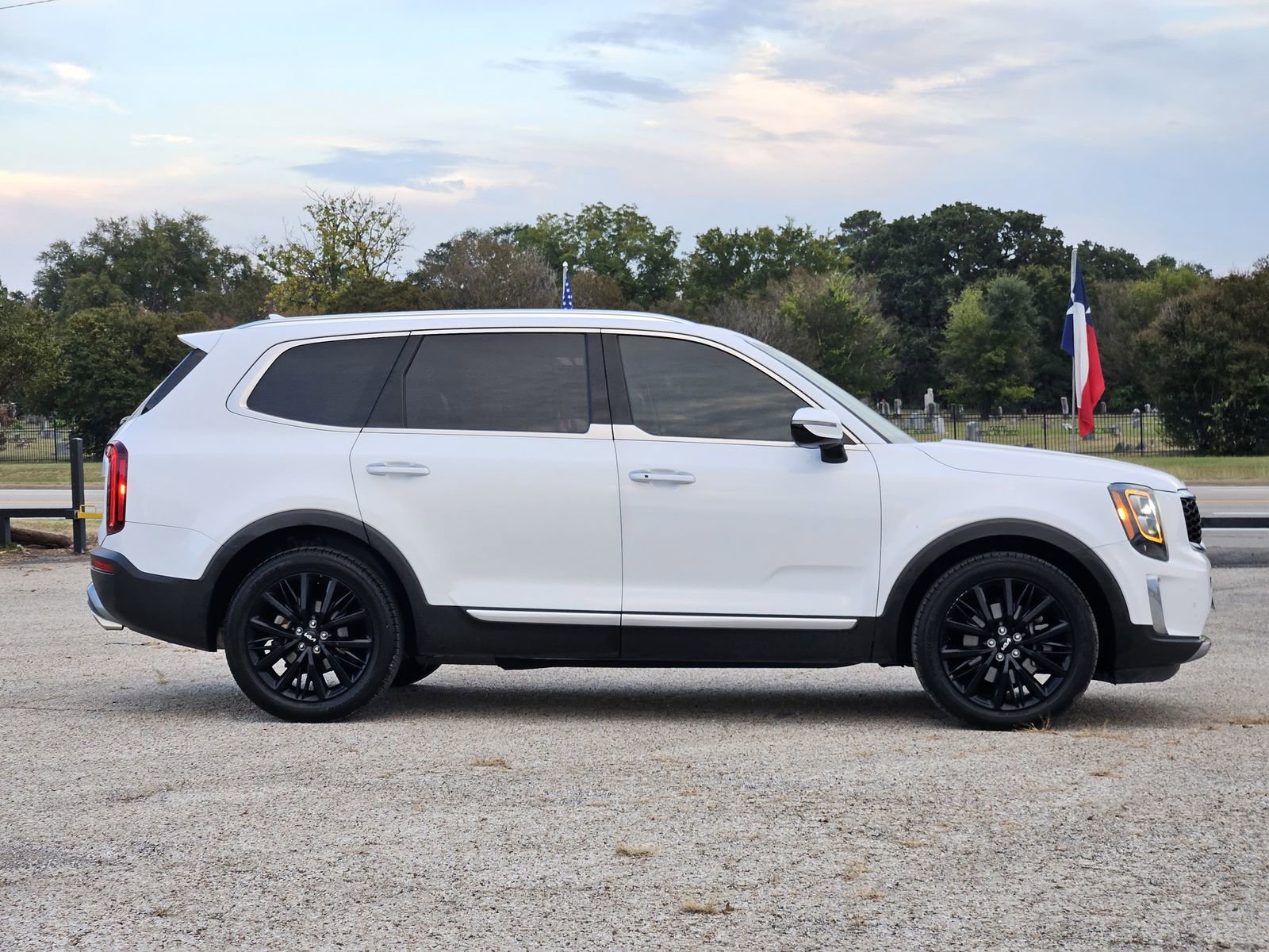 Used 2022 Kia Telluride SX w/ SX Prestige Package video 2
