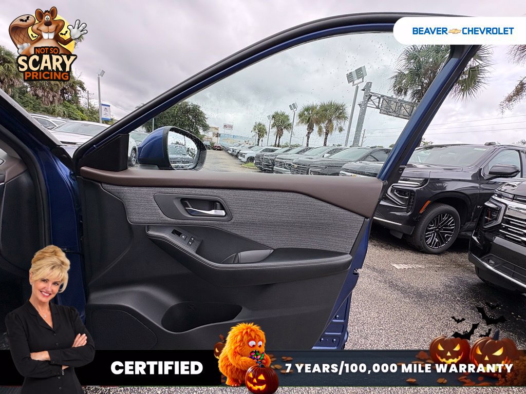 Used 2023 Nissan Rogue SV AWD/4WD image 34