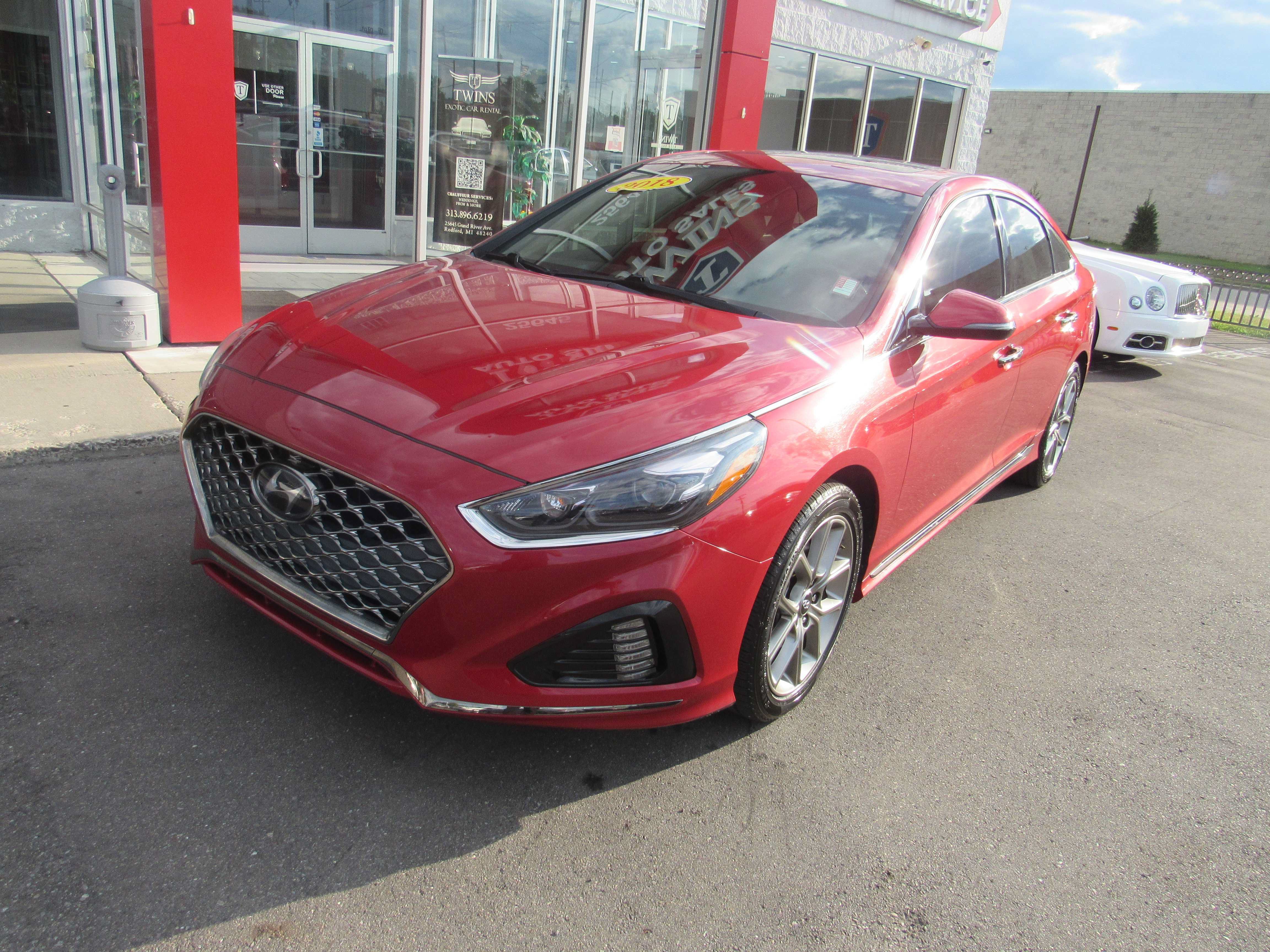 Used 2018 Hyundai Sonata Limited FWD image 4