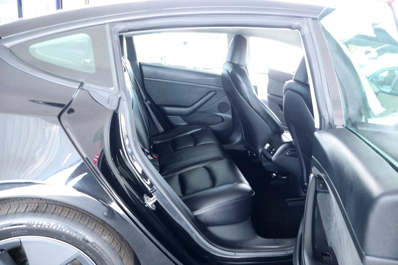 Used 2023 Tesla Model 3 Standard Range RWD image 31