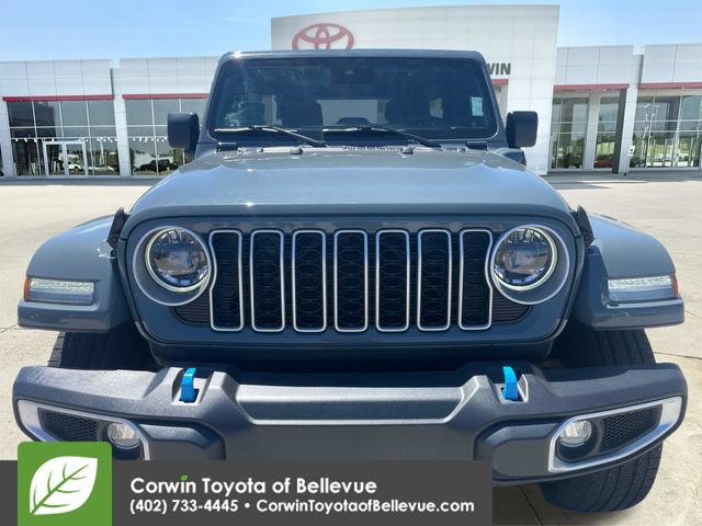 Used 2024 Jeep Wrangler Unlimited Sahara AWD/4WD image 8