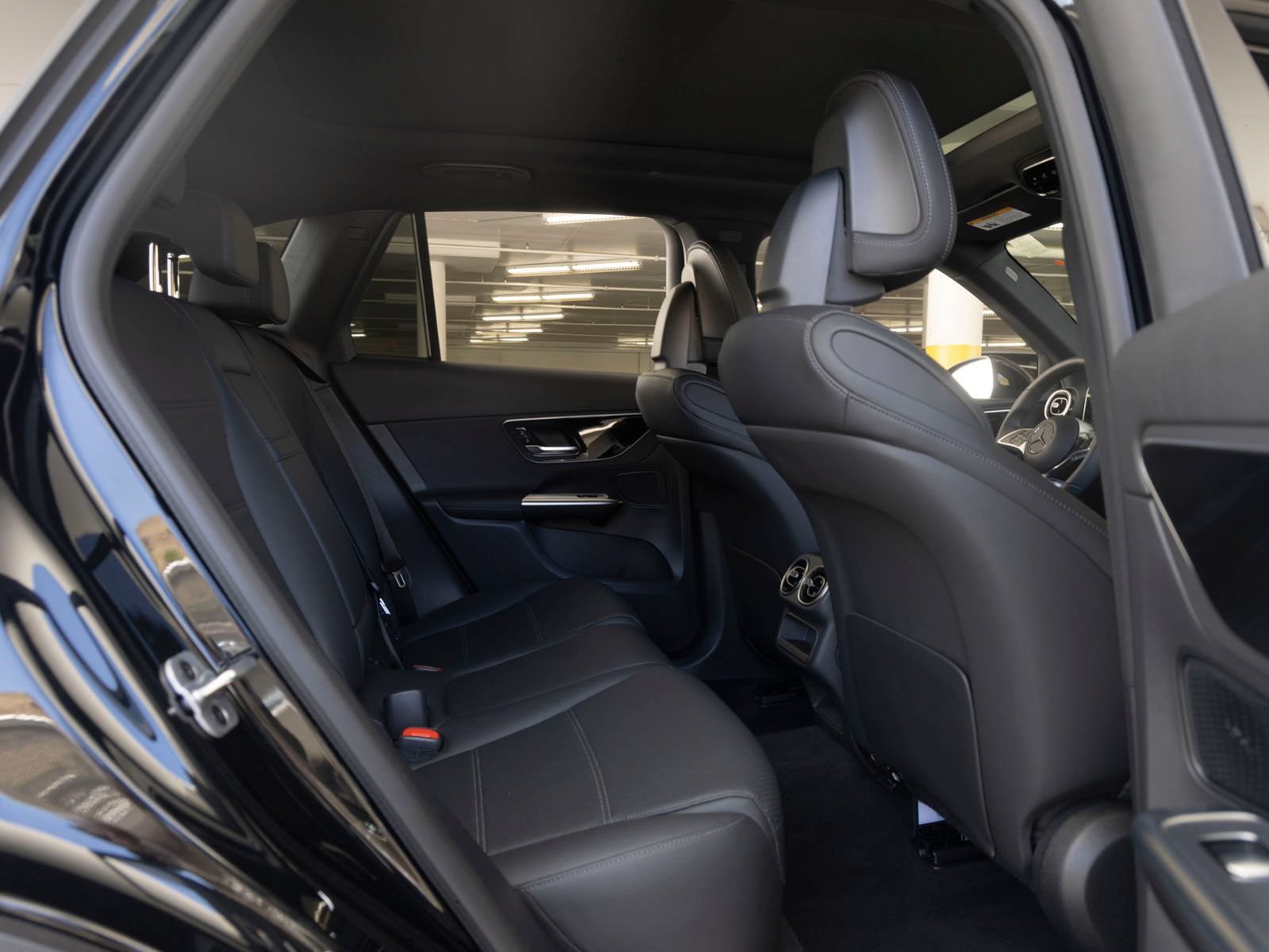 Certified 2026 Mercedes-Benz GLC 300 4MATIC image 24