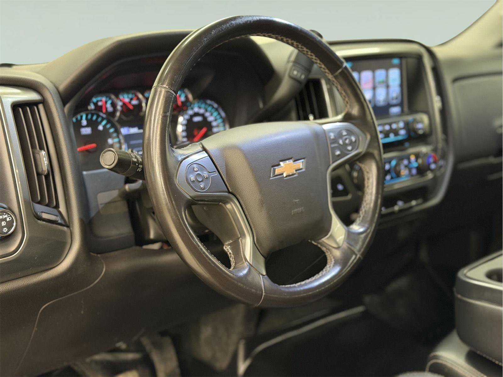 Certified 2018 Chevrolet Silverado 1500 LT w/ All Star Edition image 19