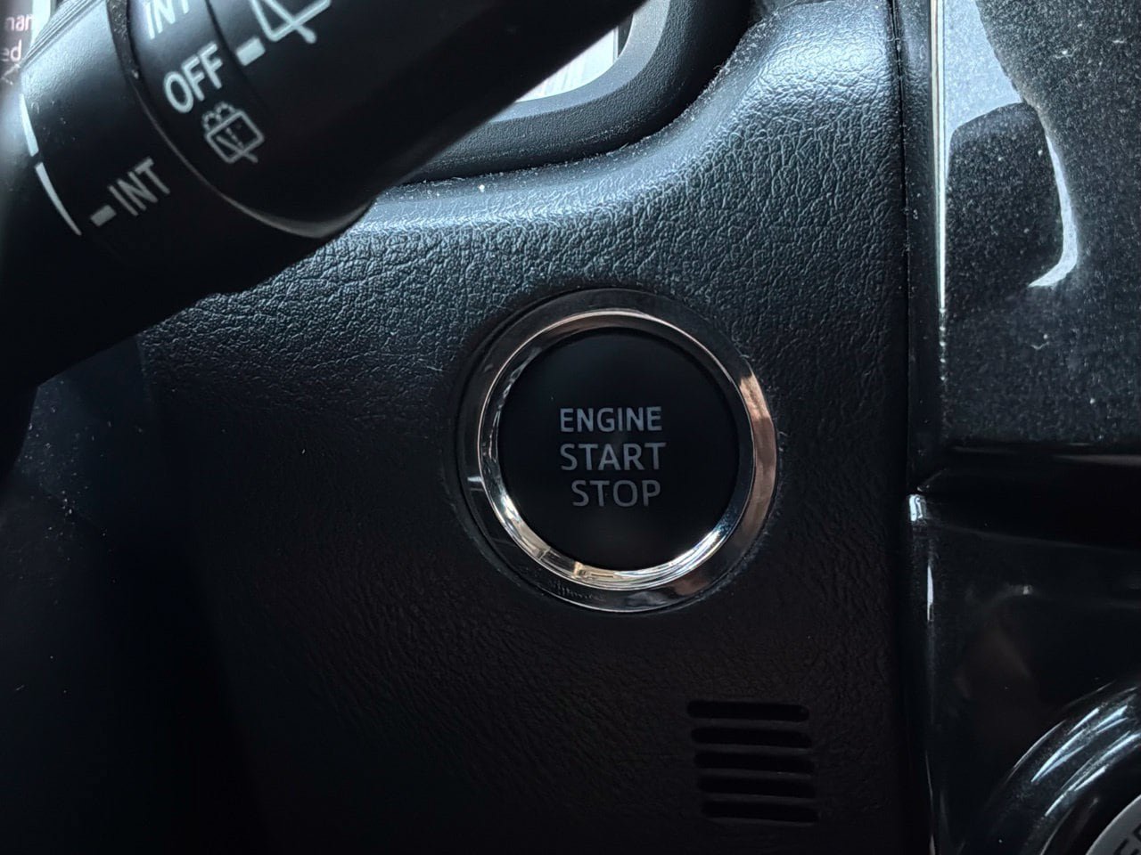 Used 2023 Toyota 4Runner TRD Off-Road AWD/4WD image 31
