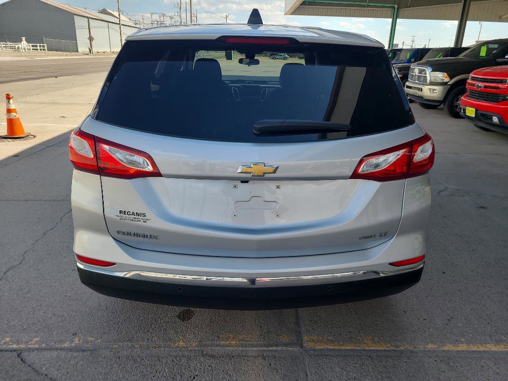 Used 2021 Chevrolet Equinox LT w/ Driver Convenience Package image 6