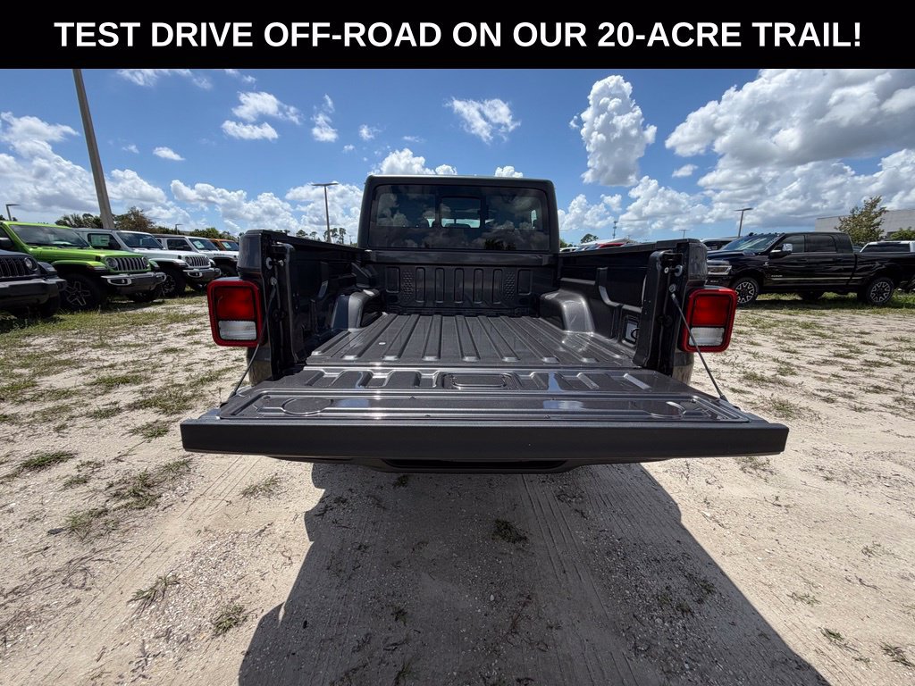 New 2026 Jeep Gladiator Sport AWD/4WD image 38