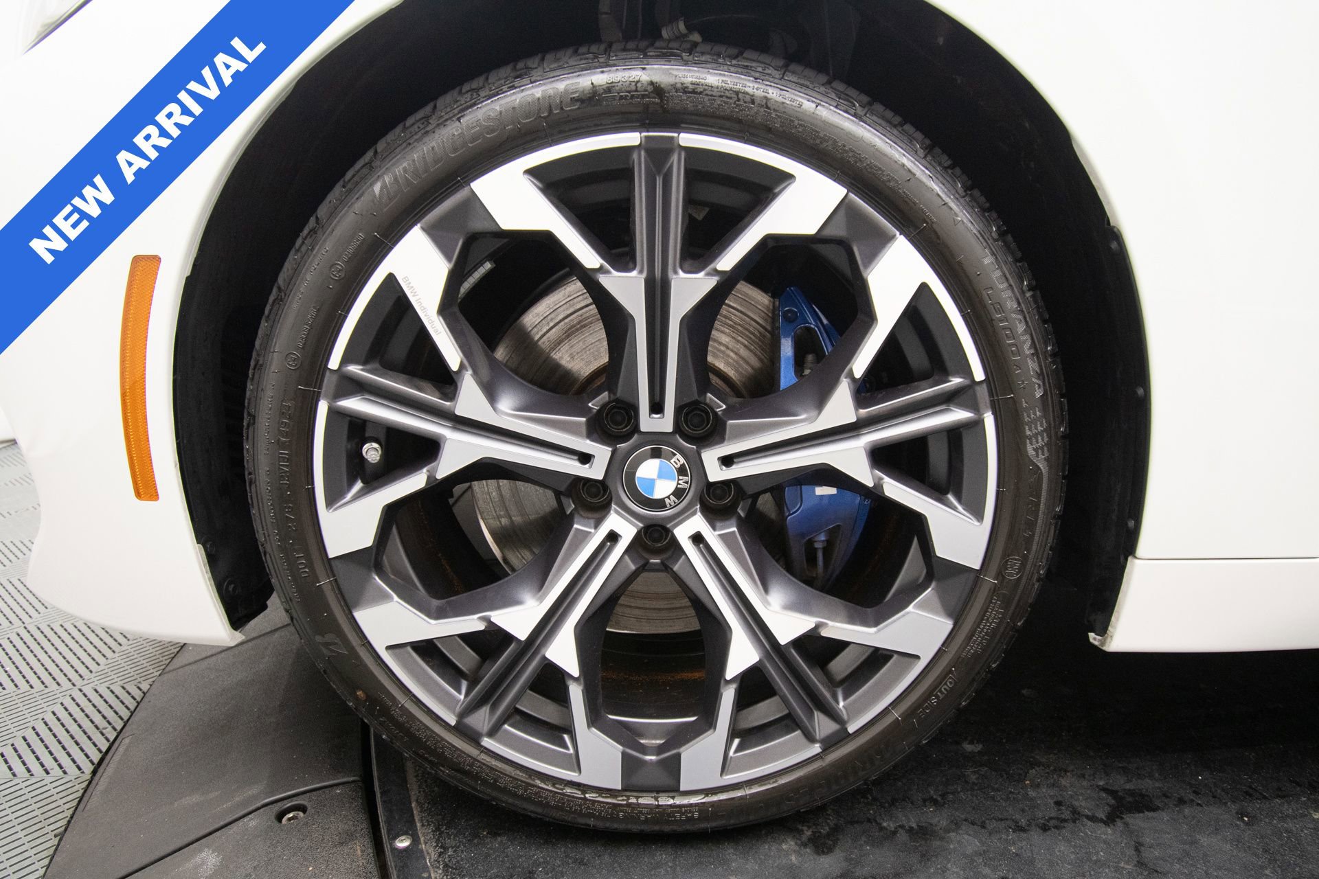 Used 2025 BMW M240i xDrive Coupe image 32