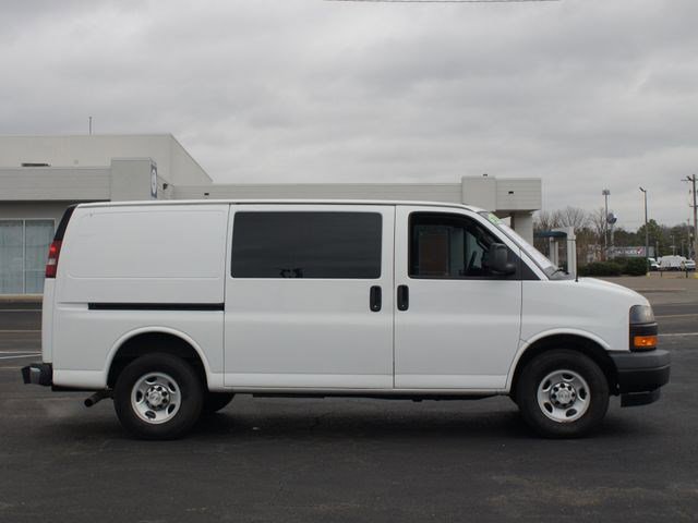 Used 2020 Chevrolet Express 2500 w/ Driver Convenience Package image 11