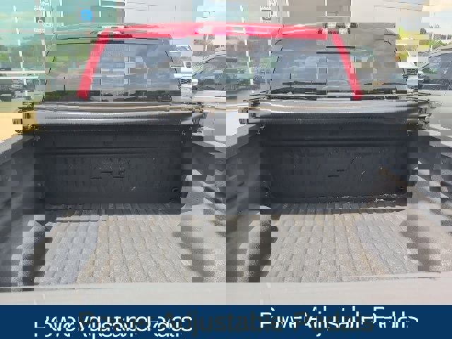 Used 2018 Chevrolet Silverado 1500 LT w/ All Star Edition AWD/4WD image 23