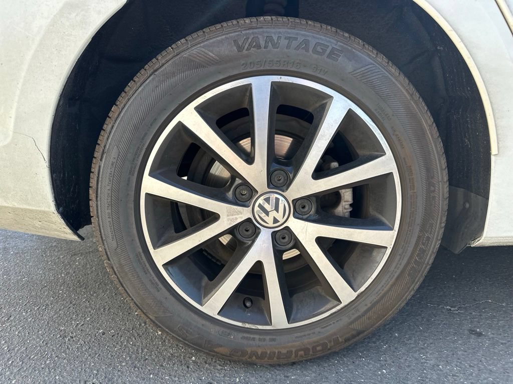 Used 2018 Volkswagen Jetta SE FWD image 5